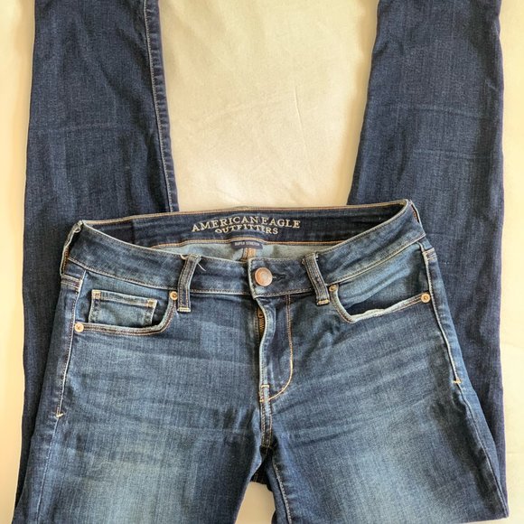 American Eagle Women's Super Stretch Jeans Size 4 - Picture 1 of 5